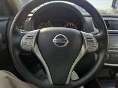 Used 2018  Nissan Altima 4d Sedan 2&period;5L SV at City Wide Auto Credit near Toledo&comma; OH