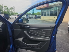 Used 2024  Volkswagen Jetta SEL Auto at City Wide Auto Credit near Toledo&comma; OH