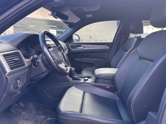 Used 2020  Volkswagen Atlas Cross Sport 3&period;6L V6 SEL 4MOTION at City Wide Auto Credit near Toledo&comma; OH