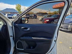 Used 2018  Jeep Compass 4d SUV 4WD Latitude at City Wide Auto Credit near Toledo, OH