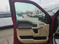 Used 2019  Ford F-150 4WD SuperCrew Lariat 5 1&sol;2 at City Wide Auto Credit near Toledo&comma; OH