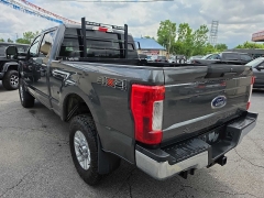 Used 2018  Ford Super Duty F-250 4WD Crew Cab XLT at City Wide Auto Credit near Toledo&comma; OH