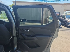 Used 2022  Chevrolet Traverse AWD 4dr LT Cloth w&sol;1LT at City Wide Auto Credit near Toledo&comma; OH