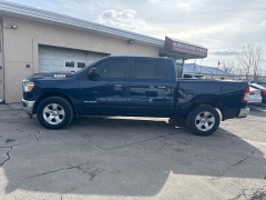 Used 2019  Ram 1500 4WD Crew Cab Big Horn&sol;Lone Star at City Wide Auto Credit near Toledo&comma; OH