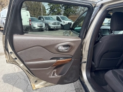 Used 2014  Jeep Cherokee 4d SUV FWD Latitude at City Wide Auto Credit near Toledo&comma; OH