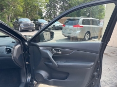 Used 2020  Nissan Rogue 4d SUV AWD SV at City Wide Auto Credit near Toledo&comma; OH