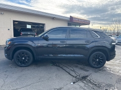 Used 2020  Volkswagen Atlas Cross Sport 3&period;6L V6 SEL 4MOTION at City Wide Auto Credit near Toledo&comma; OH