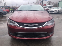 Used 2015  Chrysler 200 4d Sedan Limited I4 at City Wide Auto Credit near Toledo, OH