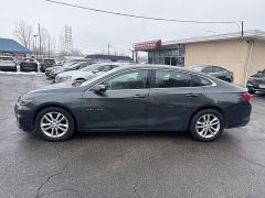Used 2017  Chevrolet Malibu 4d Sedan LT at City Wide Auto Credit near Toledo&comma; OH