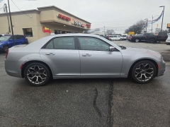 Used 2017  Chrysler 300 4d Sedan RWD S V6 at City Wide Auto Credit near Toledo&comma; OH