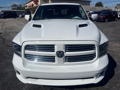 Used 2014  Ram 1500 4WD Crew Cab Sport at City Wide Auto Credit near Toledo&comma; OH