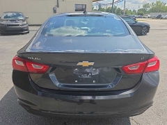 Used 2017  Chevrolet Malibu 4d Sedan LT at City Wide Auto Credit near Toledo&comma; OH