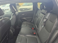 Used 2019  Jeep Cherokee 4d SUV 4WD Limited 2&period;0L Turbo at City Wide Auto Credit near Toledo&comma; OH