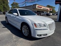 Used 2014  Chrysler 300 4d Sedan Uptown Edition at City Wide Auto Credit near Toledo, OH