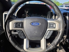 Used 2020  Ford F-150 4WD SuperCrew Lariat 5 1&sol;2 at City Wide Auto Credit near Toledo&comma; OH