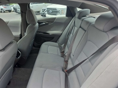Used 2017  Chevrolet Malibu 4d Sedan LT at City Wide Auto Credit near Toledo&comma; OH