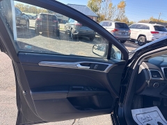 Used 2018  Ford Fusion 4d Sedan SE 2.5L at City Wide Auto Credit near Toledo, OH