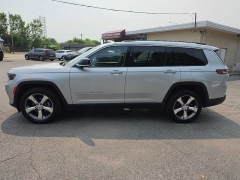 Used 2021  Jeep Grand Cherokee L Limited 4x4 at City Wide Auto Credit near Toledo&comma; OH