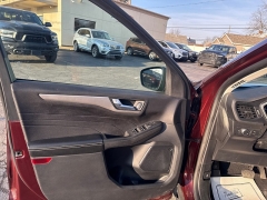 Used 2021  Ford Escape SE Hybrid AWD at City Wide Auto Credit near Toledo&comma; OH