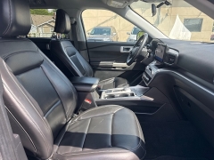 Used 2021  Ford Explorer XLT RWD at City Wide Auto Credit near Toledo&comma; OH