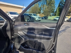 Used 2021  Jeep Grand Cherokee L Limited 4x4 at City Wide Auto Credit near Toledo&comma; OH