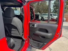 Used 2020  Jeep Wrangler Unlimited 4d SUV 4WD Sahara at City Wide Auto Credit near Toledo&comma; OH