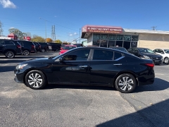 Used 2020  Nissan Altima 4d Sedan FWD 2.5L S at City Wide Auto Credit near Toledo, OH