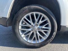 Used 2017  Jeep Grand Cherokee 4d SUV 4WD Summit at City Wide Auto Credit near Toledo, OH