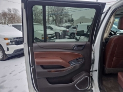 Used 2017  Chevrolet Suburban 4d SUV 4WD Premier at City Wide Auto Credit near Toledo&comma; OH