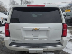 Used 2017  Chevrolet Suburban 4d SUV 4WD Premier at City Wide Auto Credit near Toledo&comma; OH