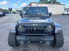 Used 2014  Jeep Wrangler Unlimited 4d Convertible Sahara at City Wide Auto Credit near Toledo&comma; OH