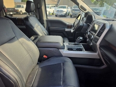 Used 2016  Ford F-150 4WD SuperCrew Limited at City Wide Auto Credit near Toledo&comma; OH
