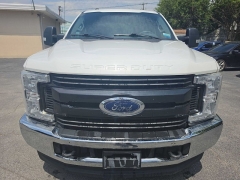 Used 2017  Ford Super Duty F-250 4WD Crew Cab XLT Longbed at City Wide Auto Credit near Toledo&comma; OH