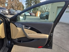 Used 2017  Hyundai Azera 4d Sedan at City Wide Auto Credit near Toledo&comma; OH