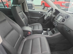 Used 2017  Volkswagen Tiguan 4d SUV Wolfsburg at City Wide Auto Credit near Toledo&comma; OH