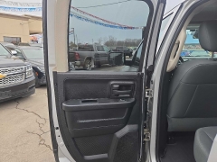 Used 2015  Ram 1500 4WD Quad Cab Express at City Wide Auto Credit near Toledo&comma; OH