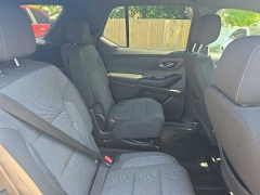 Used 2022  Chevrolet Traverse AWD 4dr LT Cloth w&sol;1LT at City Wide Auto Credit near Toledo&comma; OH