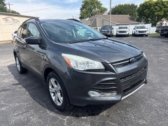 Used 2016  Ford Escape 4d SUV 4WD SE at City Wide Auto Credit near Toledo&comma; OH