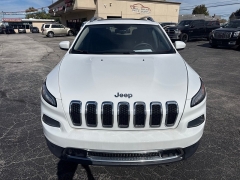 Used 2017  Jeep Cherokee 4d SUV 4WD Limited V6 at City Wide Auto Credit near Toledo&comma; OH