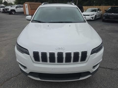 Used 2020  Jeep Cherokee 4d SUV FWD Limited 2&period;4L at City Wide Auto Credit near Toledo&comma; OH