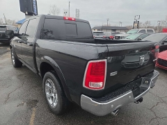 Used 2017  Ram 1500 4WD Crew Cab Laramie at City Wide Auto Credit near Toledo&comma; OH