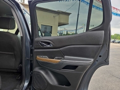 Used 2019  GMC Acadia 4d SUV AWD SLE-2 V6 at City Wide Auto Credit near Toledo, OH