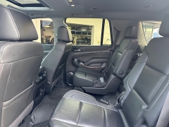 Used 2020  GMC Yukon 4d SUV 4WD SLT Standard Edition at City Wide Auto Credit near Toledo&comma; OH