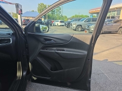 Used 2019  Chevrolet Equinox 4d SUV AWD LT w&sol;1LT at City Wide Auto Credit near Toledo&comma; OH