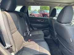 Used 2020  Nissan Rogue 4d SUV AWD SV at City Wide Auto Credit near Toledo&comma; OH