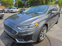 Used 2020  Ford Fusion 4d Sedan FWD SEL at City Wide Auto Credit near Toledo&comma; OH