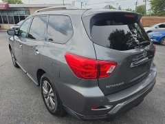 Used 2019  Nissan Pathfinder 4d SUV 4WD SV at City Wide Auto Credit near Toledo&comma; OH
