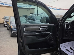 Used 2020  Ram 1500 4WD Crew Cab Big Horn at City Wide Auto Credit near Toledo&comma; OH