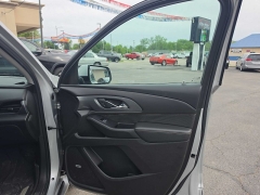 Used 2019  Chevrolet Traverse 4d SUV AWD High Country at City Wide Auto Credit near Toledo&comma; OH