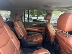 Used 2018  Cadillac Escalade ESV 4d SUV 4WD Premium Luxury at City Wide Auto Credit near Toledo&comma; OH